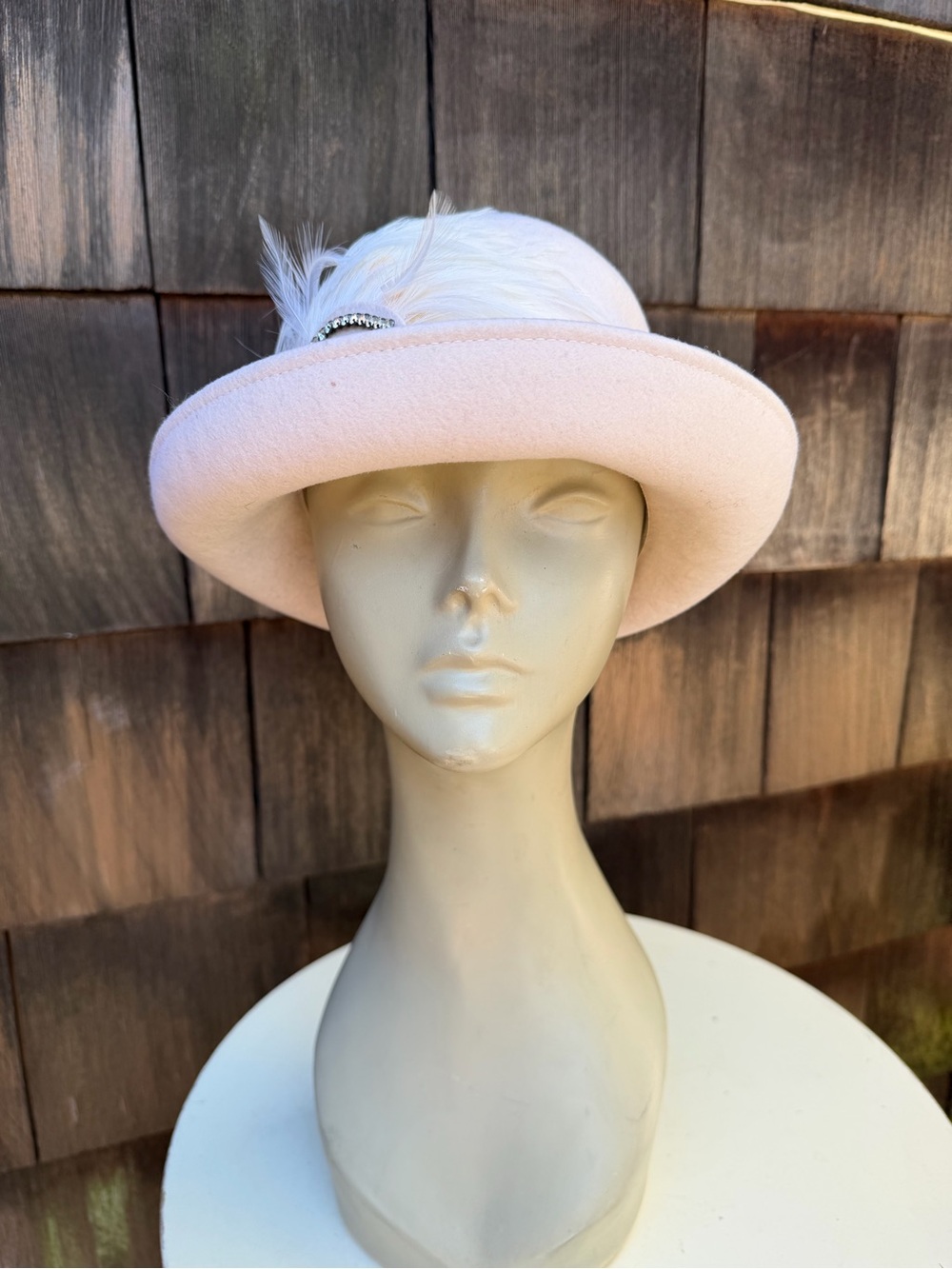 Vintage Mr Charles wool bowler brim hat cream color feathers rhinestones Sz 21”